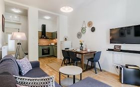 Zizkov Apt Prague By Michal&Friends